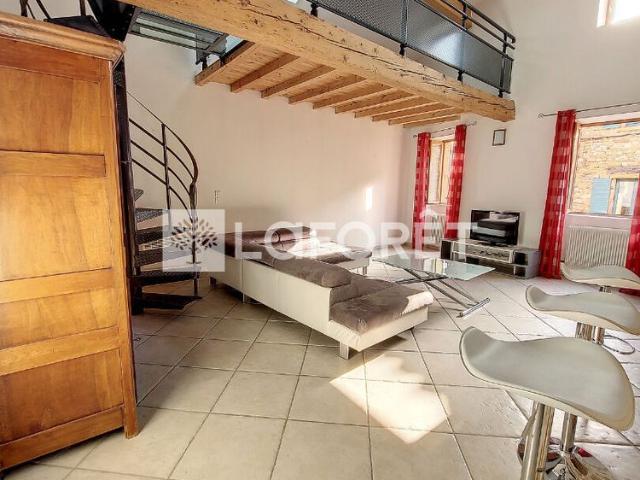 Location Appartement 3 pièces 91m²