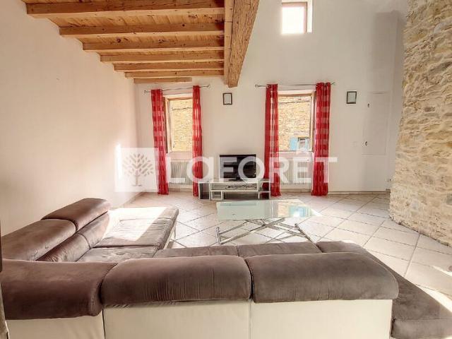 Location Appartement 3 pièces 91m²