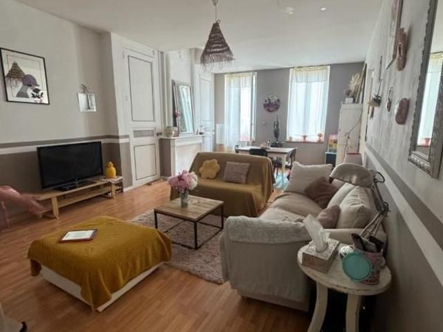 Location Appartement 3 pièces 91m² AGEN 47000