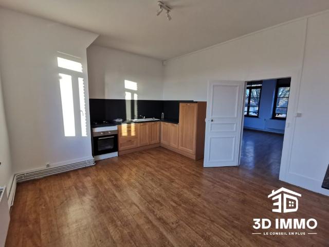 Location Appartement 3 pièces 91m² AVESNELLES 59440
