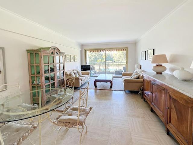 Location Appartement 3 pièces 92.17 m2 Cannes