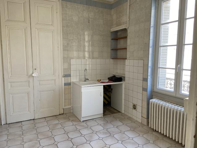 Location Appartement 3 pièces 92m² LYON 3ème