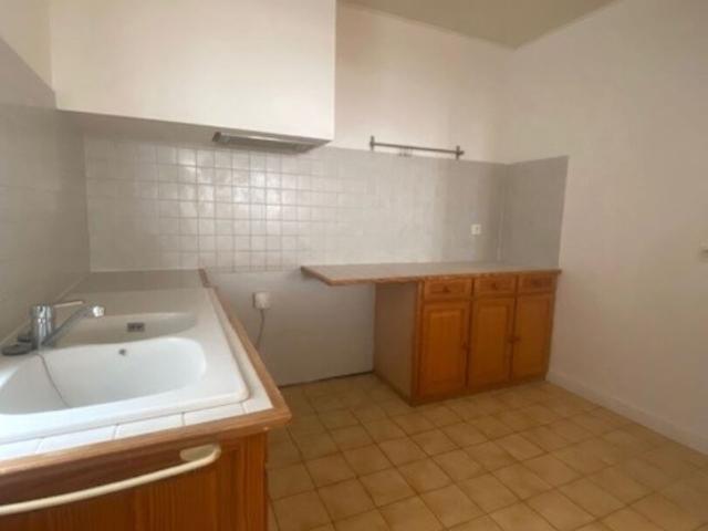 Location appartement 3 pièces, 97.57m², La Rochelle
