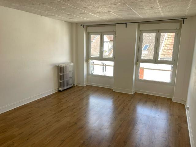Location Appartement 3 pièces 97m² LA FERTE GAUCHER 77320
