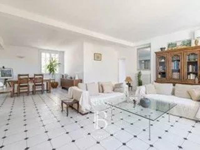 Location Appartement 3 pièces 94.94 m2 Marseille 2ème