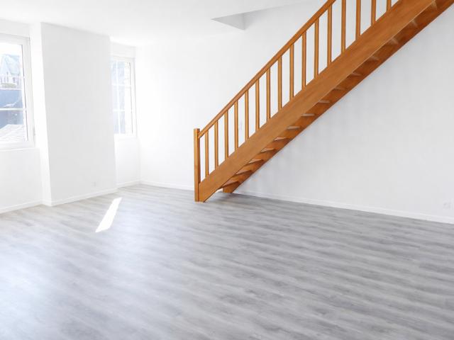 Location Appartement 3 pièces 94m² CHATEAUBRIANT 44110