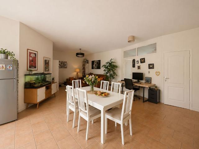 Location Appartement 3 pièces 96m²