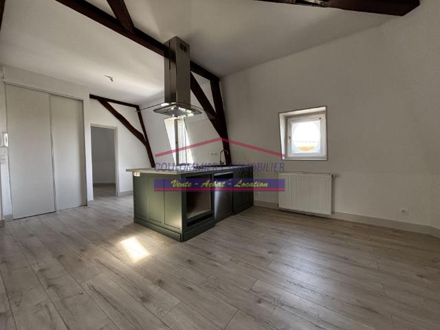 Location Appartement 3 pièces 96m² COULOMMIERS 77120