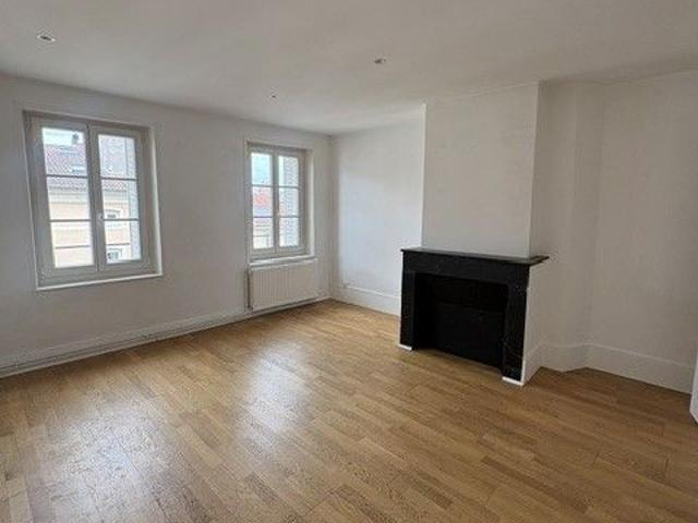 Location Appartement 3 pièces 96m² NANCY 54000