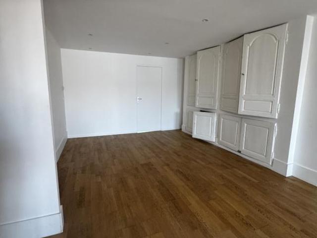 Location Appartement 3 pièces 96m² NANCY 54000