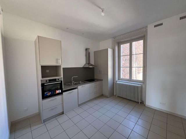 Location Appartement 3 pièces 99m²