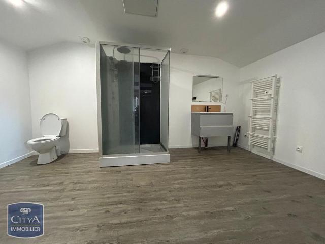 Location Appartement 3 pièces 99m² NEUVILLE ST REMY 59554
