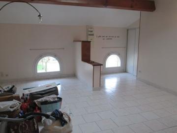 Location Appartement 3 pièces 0 m2 Rauzan