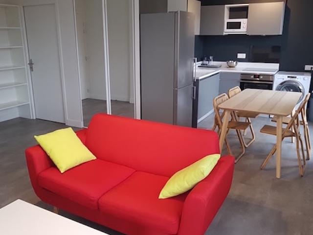 Location Appartement 3 pièces 0 m2 Talence