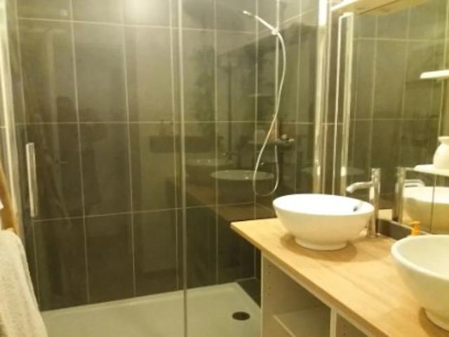 Location Appartement 3 pièces 0 m2 Talence