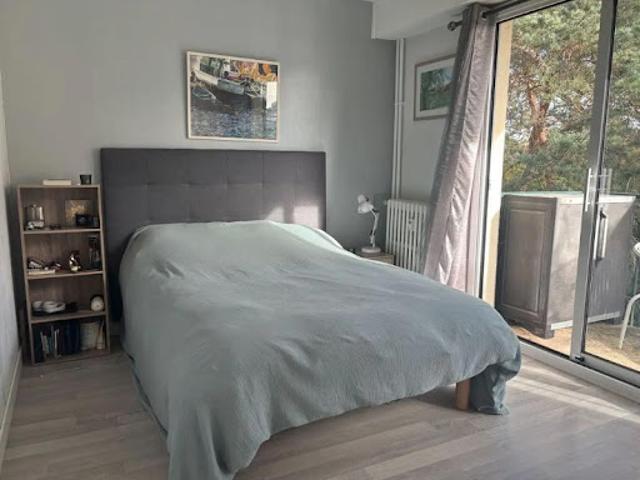 Location Appartement 3 pièces 0 m2 Talence