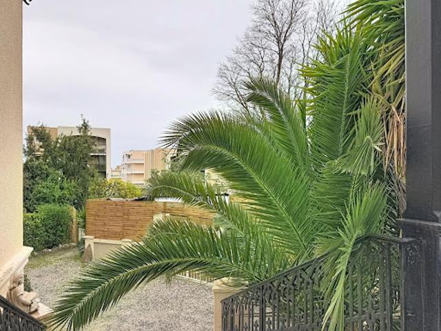 Location Appartement 3 pièces 100.93 m2 Nice