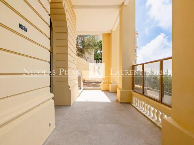 Location Appartement 3 pièces 100m² NICE 06000