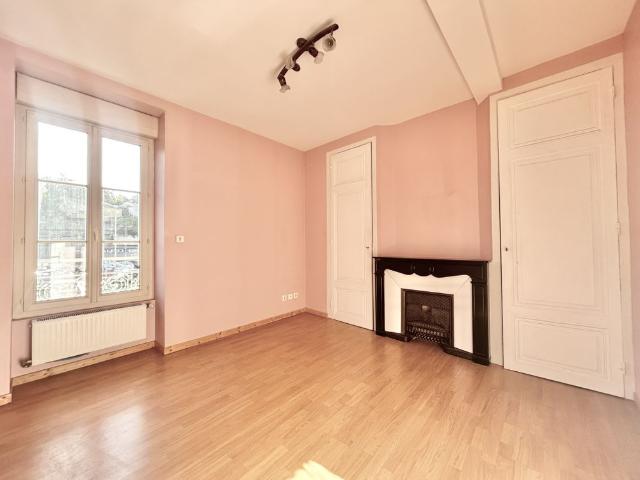 Location Appartement 3 pièces 101m² RIVE DE GIER 42800