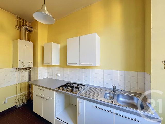 Location Appartement 3 pièces 102m² CLERMONT FERRAND 63000
