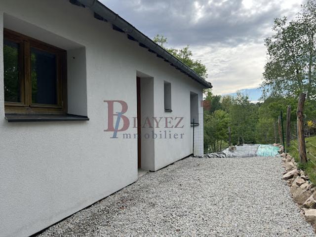 Location Appartement 3 pièces 103 m2 Ussel