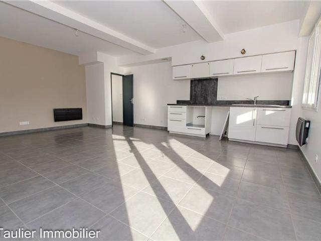 Location Appartement 3 pièces 105m² PONT EN ROYANS 38680