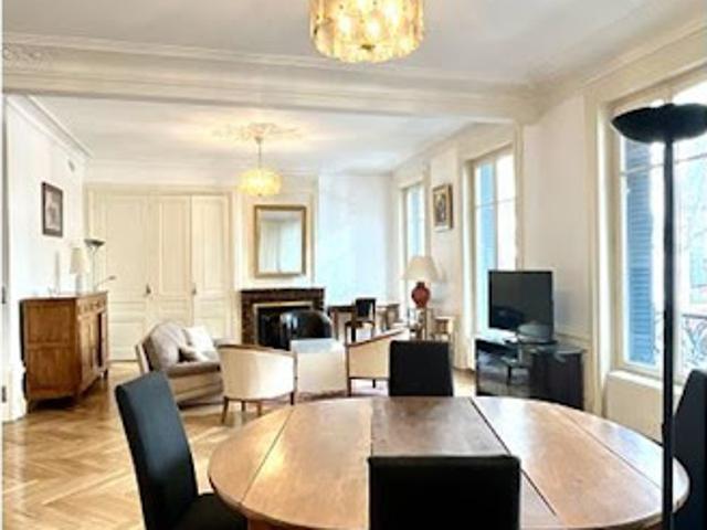 Location Appartement 3 pièces 118 m2 Lyon 6ème