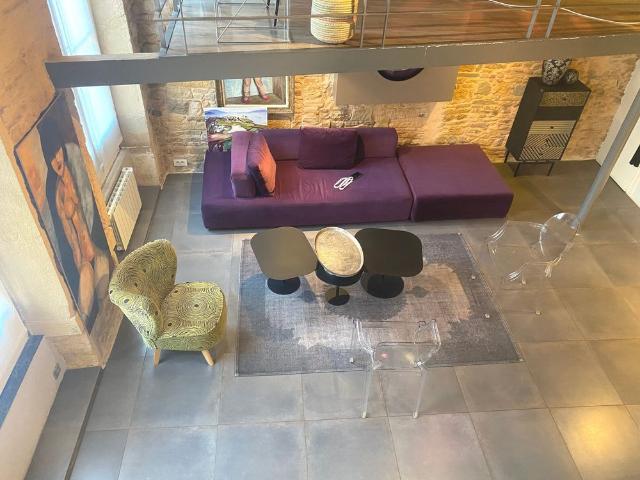 Location Appartement 3 pièces 118m² LYON 5ème