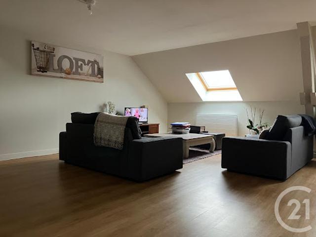 Location Appartement 3 pièces 122.42 m2 Ezy sur Eure