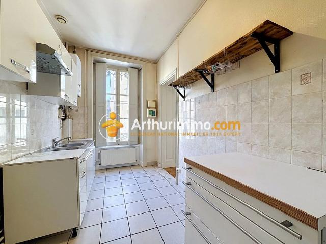 Location Appartement 3 pièces 125 m2 à Bourgoin Jallieu