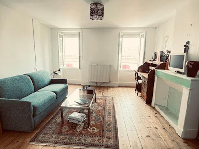 Location Appartement 3 pièces 128 m2 Auterive
