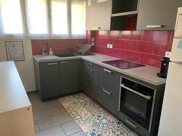 Location appartement 3 pièces 13090 Aix En Provence