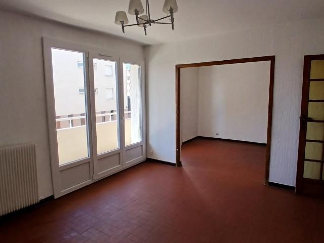 Location appartement 3 pièces 13240 Septeme S Les Vallons