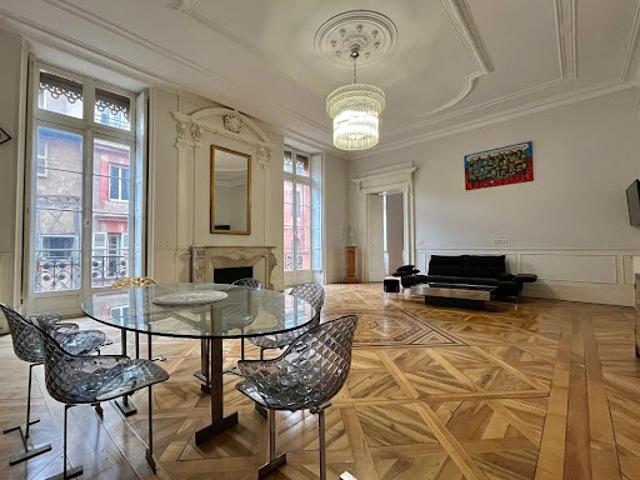 Location Appartement 3 pièces 180.18 m2 Toulouse