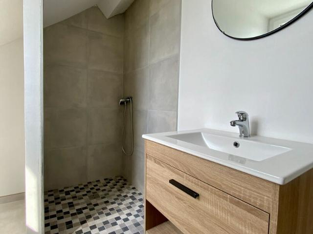 Location appartement 3 pièces, 28.10m², Jonzac