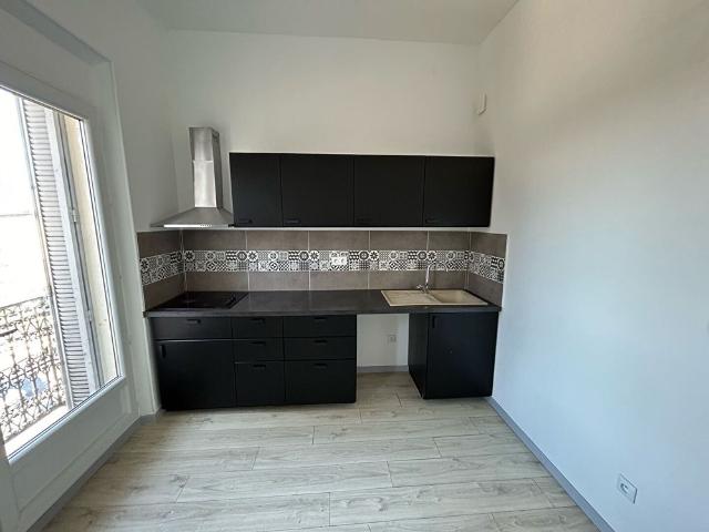 Location appartement, 3 pièces, 2 chambres, surface 54m²