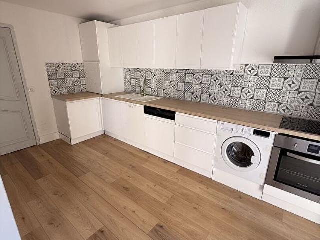 Location appartement, 3 pièces, 2 chambres, surface 60m²