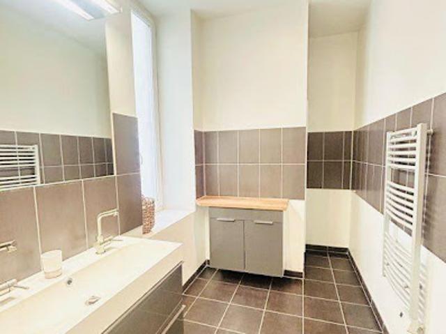 Location Appartement 3 pièces 30 m2 Lyon 1er