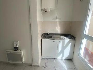 Location Appartement 3 pièces 37m² ST MAUR DES FOSSES 94210