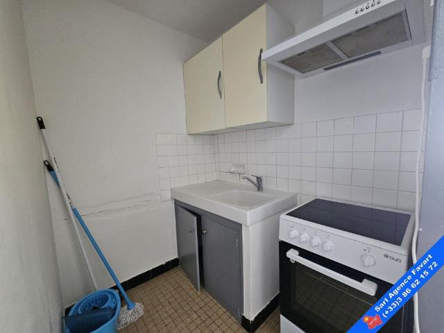 Location Appartement 3 pièces 35m² JOIGNY 89300