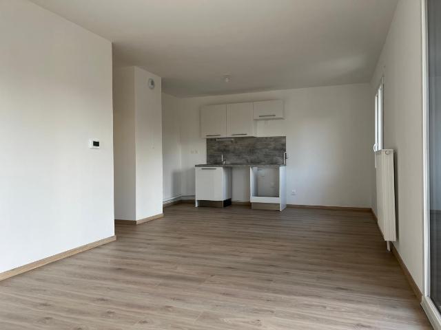 Location appartement 3 pièces TOURCOING 65m² à 791.76€/mois CDC Habitat