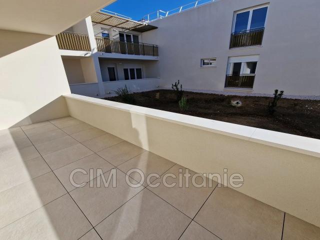 Location appartement 3 pièces Vias 65 m²