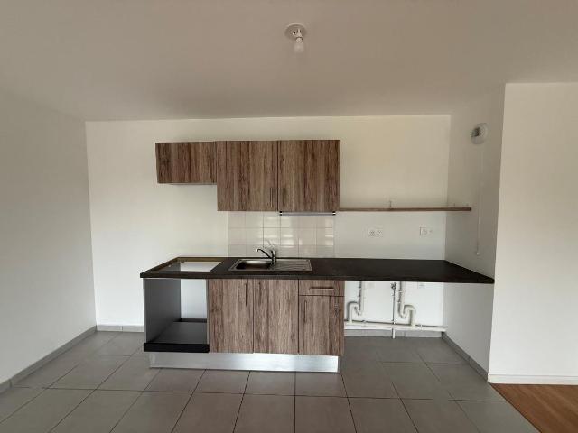 Location appartement 3 pièces WATTRELOS 70m² à 851.57€/mois CDC Habitat
