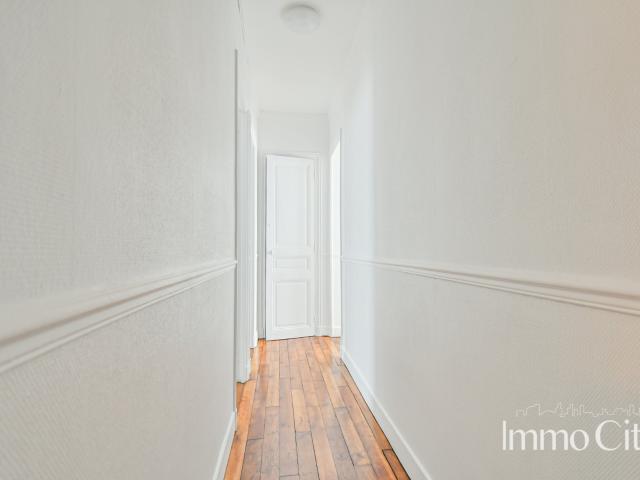 Location Appartement 3 pièces à Paris 75012 3 pièces