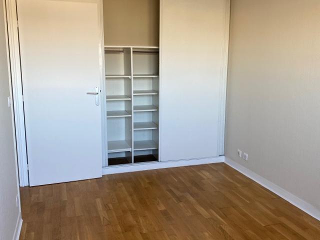 Location appartement 3 pièces à 75012 Paris  réf:BNP12BER77T4P315 54223. | AROBAZIMMO