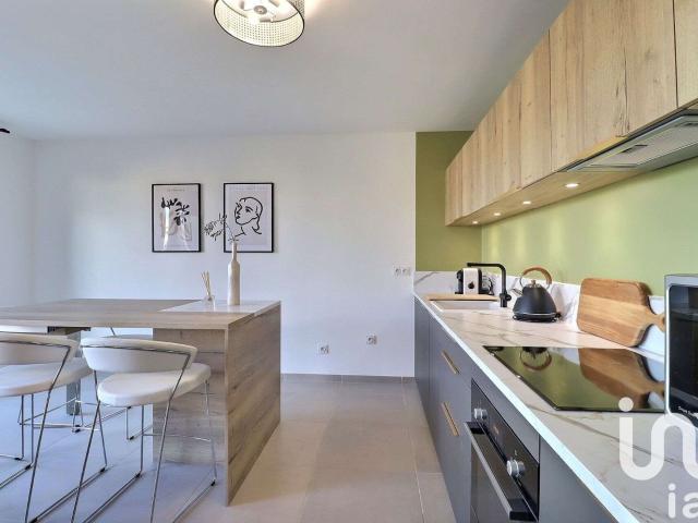 Location appartement 3 pièces Aix en Provence 13