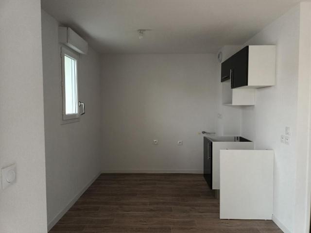 Location appartement 3 pièces AMBARES ET LAGRAVE 67m² à 754.86€/mois CDC Habitat