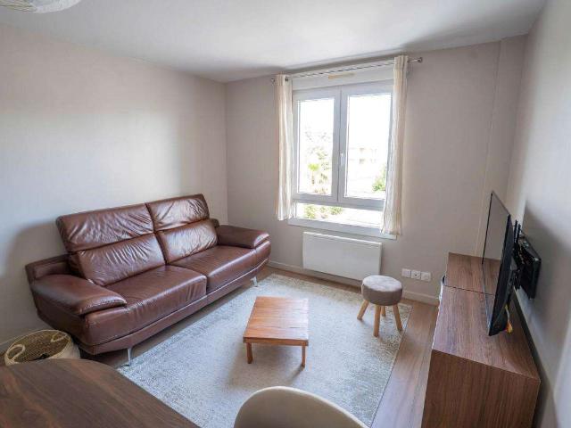 Location appartement 3 pièces Angers Saint Serge 49