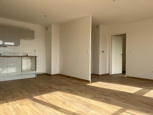 Location appartement 3 pièces ARMENTIERES 67m² à 775.39€/mois CDC Habitat