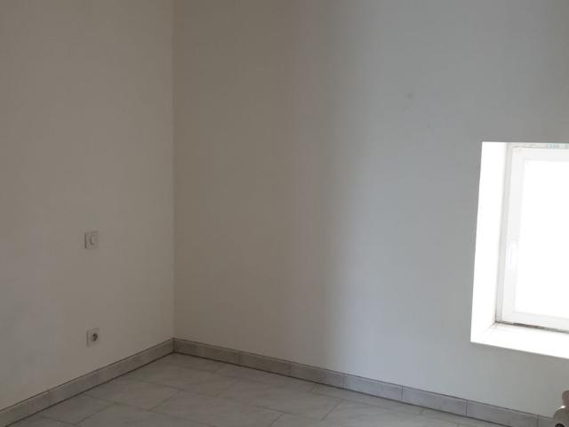 LOCATION APPARTEMENT 3 PIECES AUJARGUES